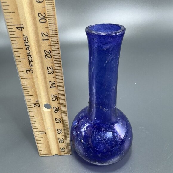 Vintage Egyptian Glass Cobalt Blue Mini Bud Vase Hand Blown With Air Bubbles VTG - Picture 2 of 11